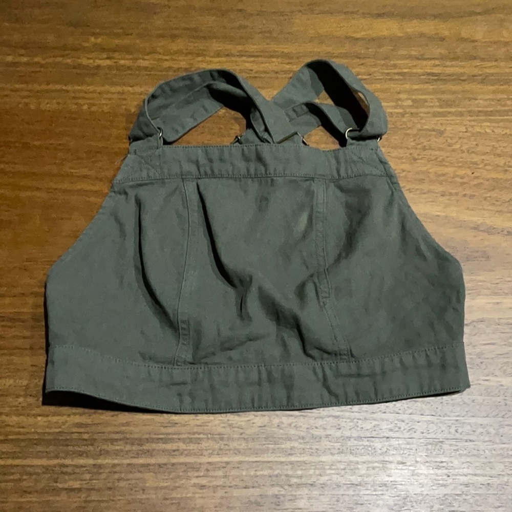 BDG crop top
